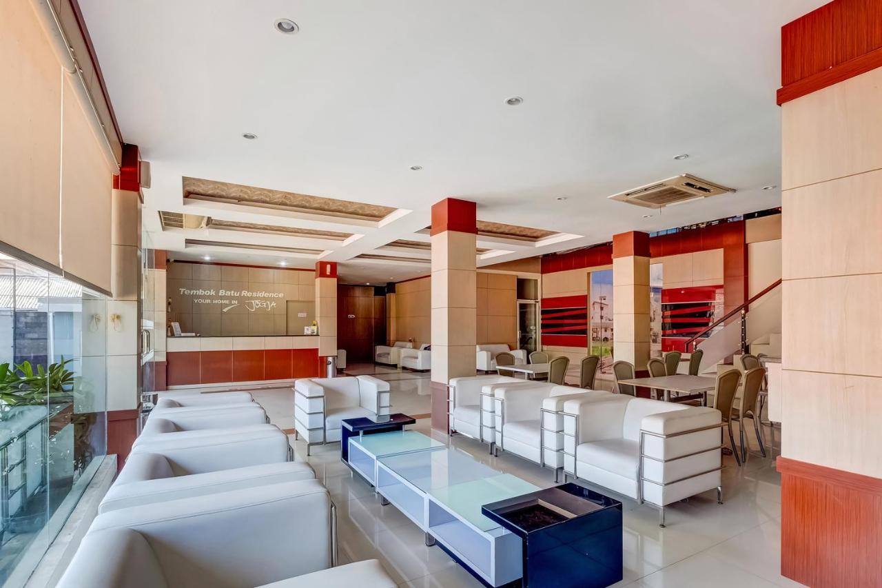 Oyo Flagship 3726 Tembok Batu Residence Tugu エクステリア 写真