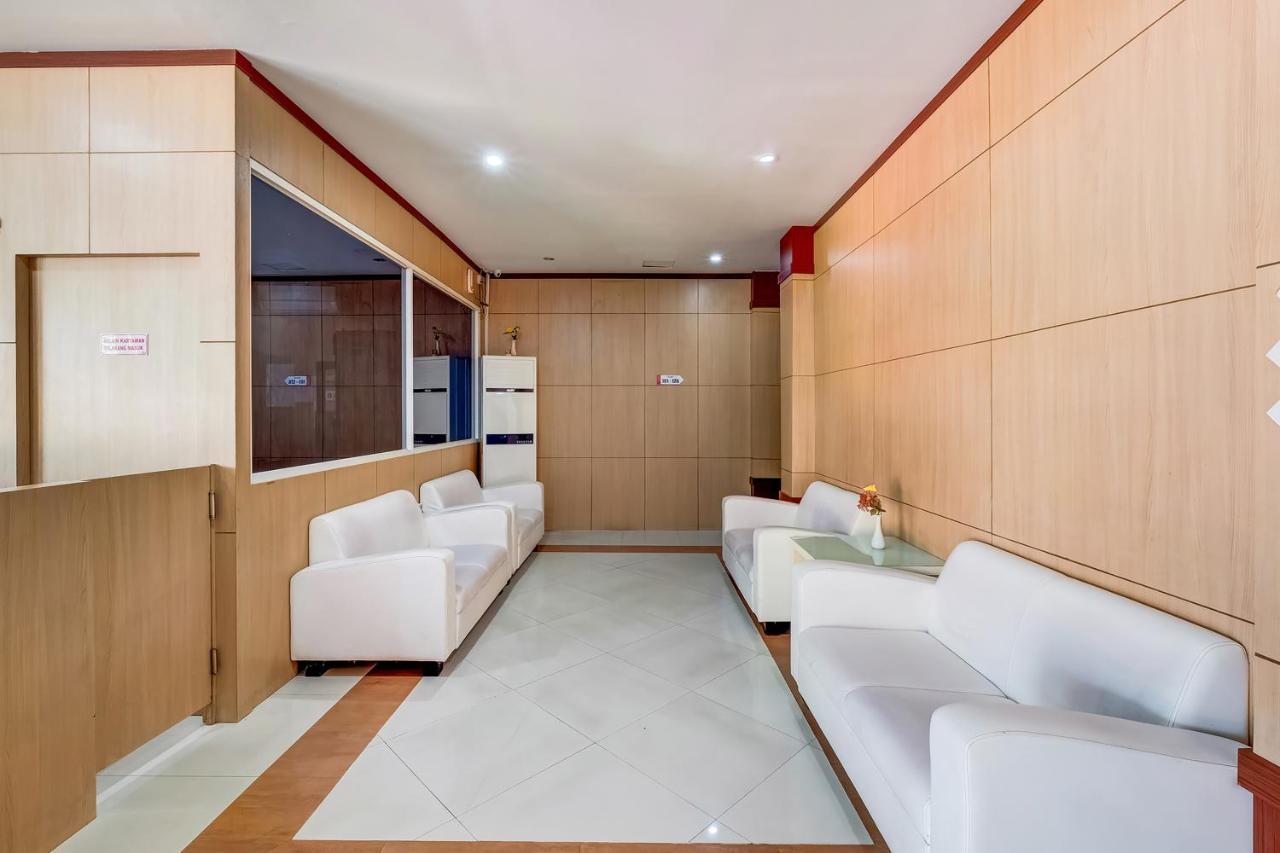 Oyo Flagship 3726 Tembok Batu Residence Tugu エクステリア 写真