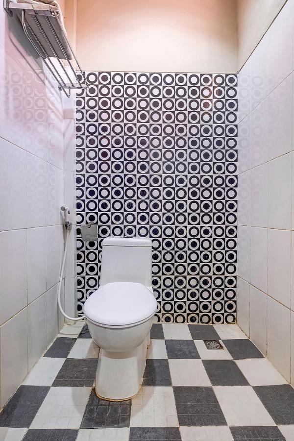 Oyo Flagship 3726 Tembok Batu Residence Tugu エクステリア 写真